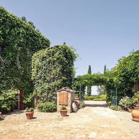 Villa La Corte By Mmega Fattoria Montecchio